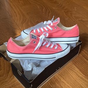 Converse Chuck Taylor Carnival Pink Men Size 8/Womens Size 10